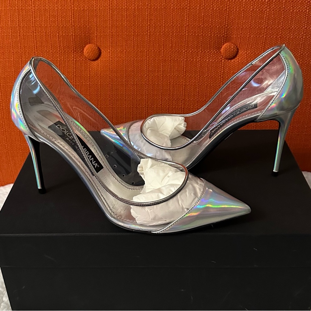 EUC Dolce and Gabbana Cardinale Iridescent Effect Pump - 38.5